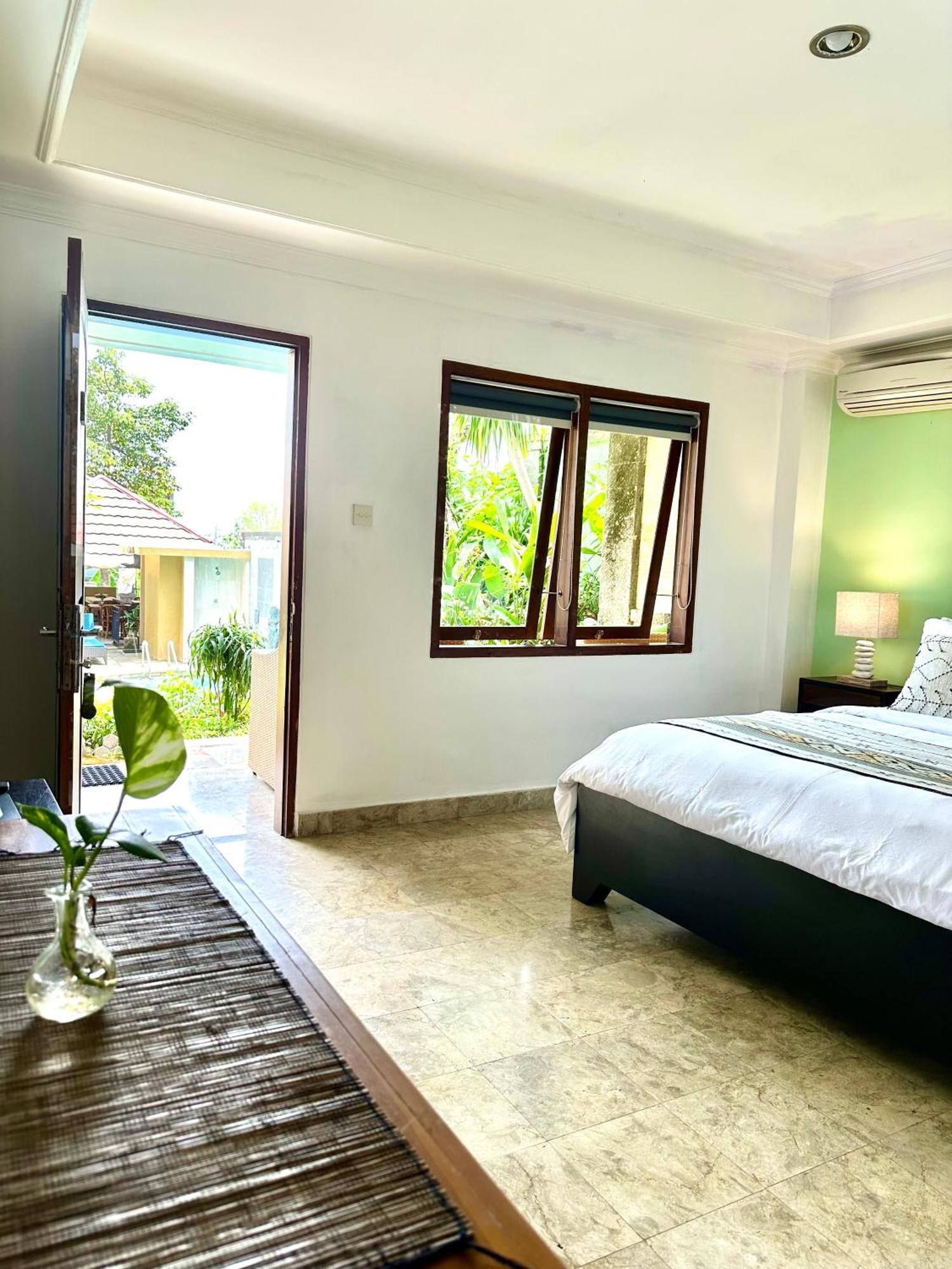Ellies Hotel Nusa Dua  Luaran gambar